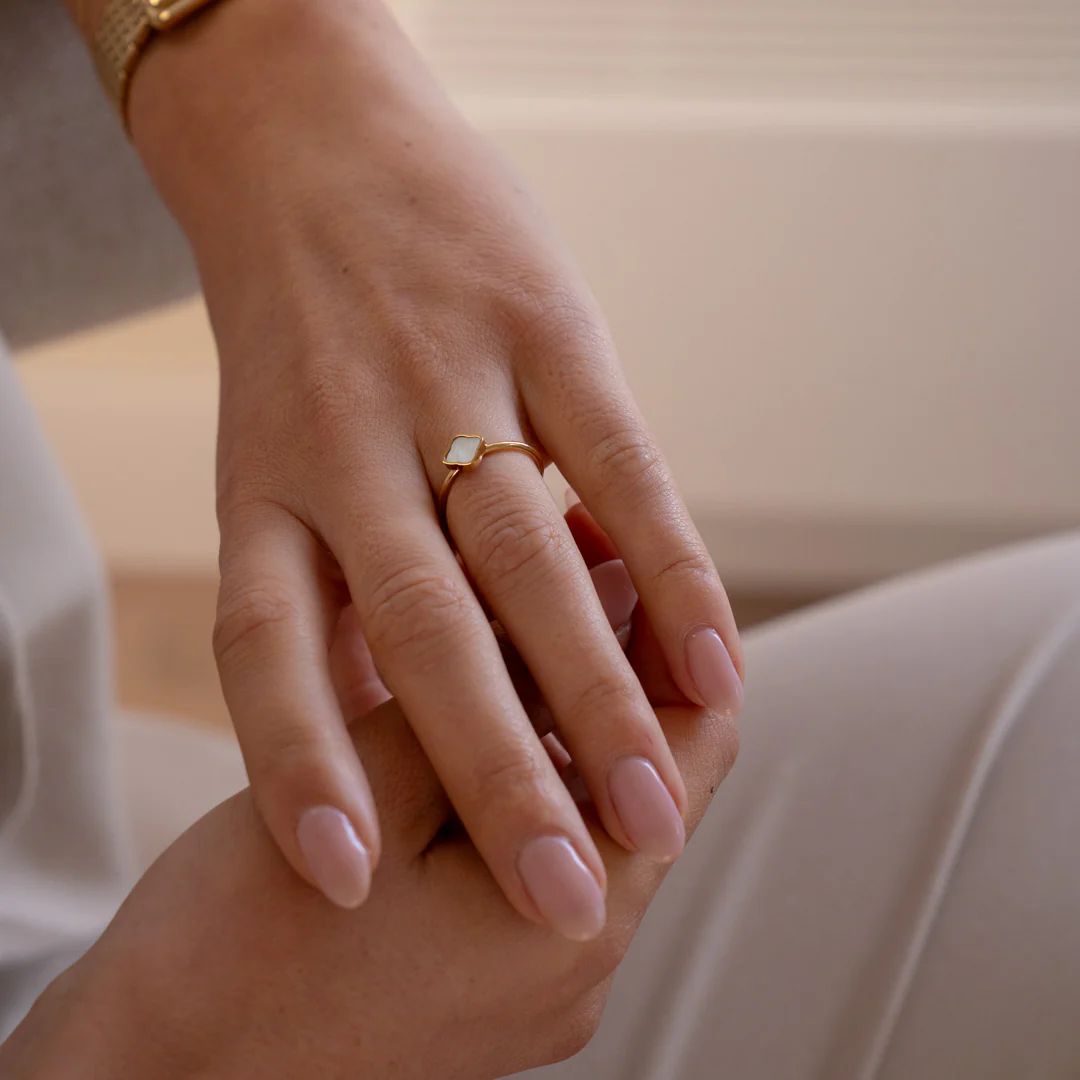 Flora Gold White Ring - Image 2